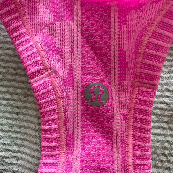 Lulu lemon pink camp tank top - size 8 - Picture 3 of 4